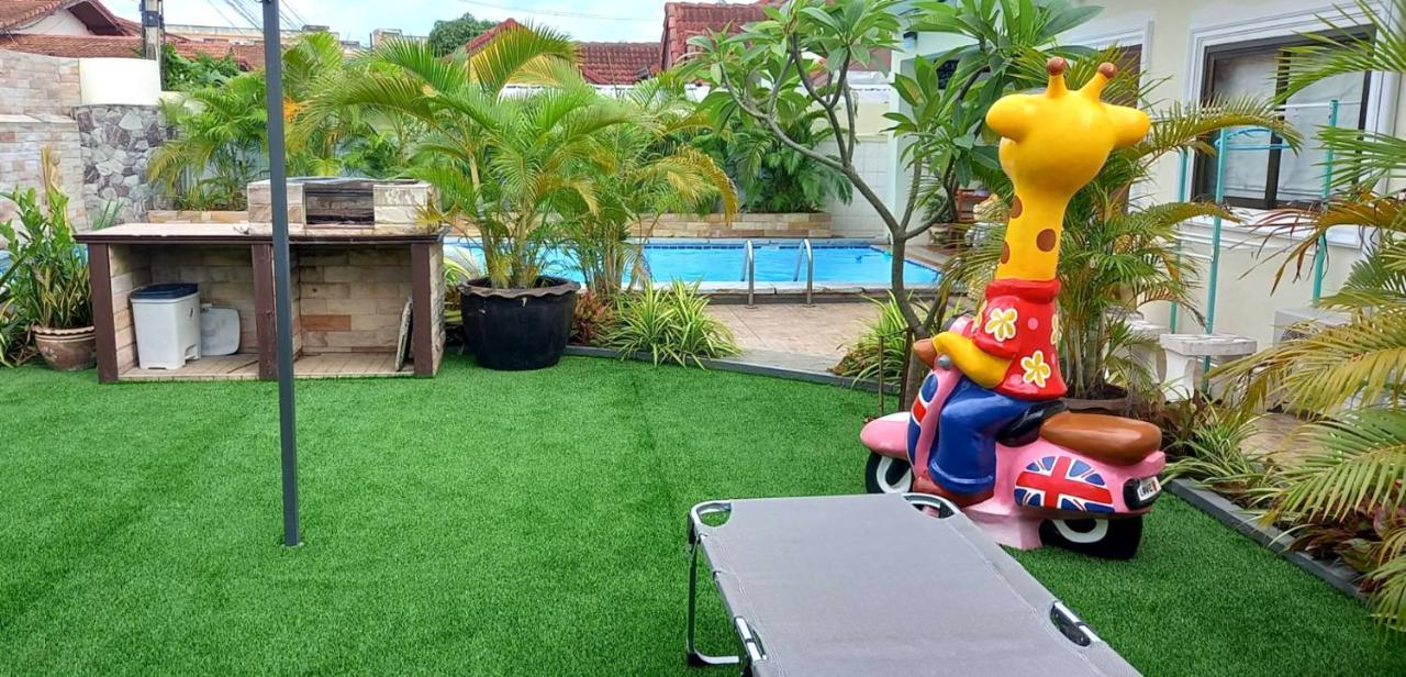 Viewbor Villa - Pattaya Holiday House Walking Street 4 Bedrooms Dış mekan fotoğraf