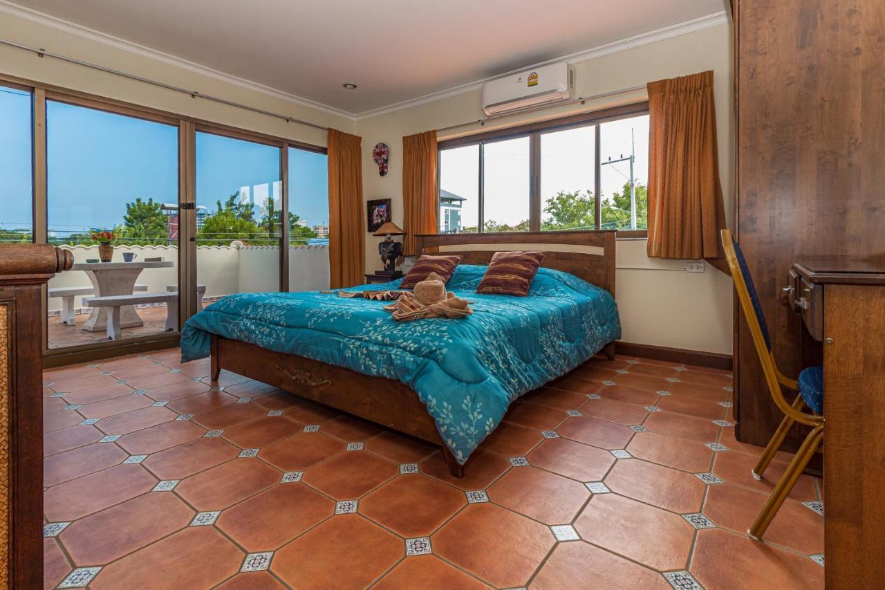 Viewbor Villa - Pattaya Holiday House Walking Street 4 Bedrooms Dış mekan fotoğraf