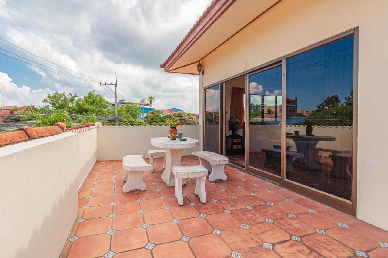 Viewbor Villa - Pattaya Holiday House Walking Street 4 Bedrooms Dış mekan fotoğraf