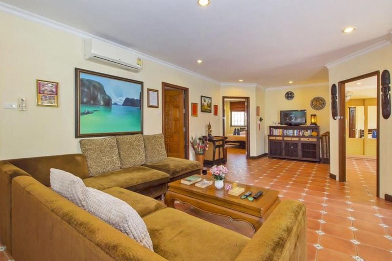 Viewbor Villa - Pattaya Holiday House Walking Street 4 Bedrooms Dış mekan fotoğraf